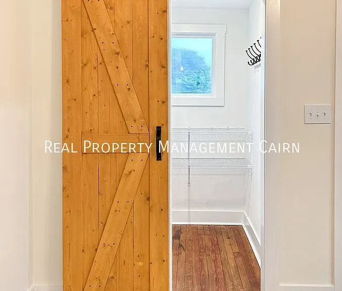 4701 Hilltop Dr — Photo 10