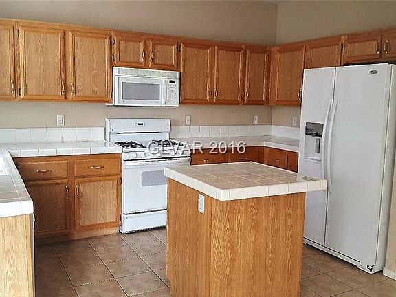 4th image of 5263 Cedar Bend Dr