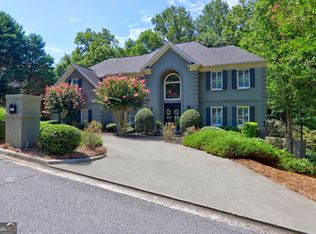 8440 Valemont Dr, Sandy Springs, GA 30350