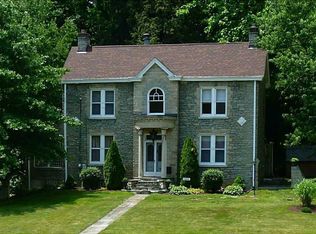 4634 Echo Glen Dr, Pittsburgh, PA 15236