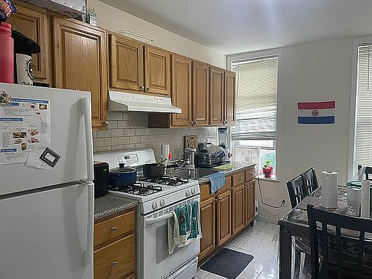 1st image of 3433 42nd St APT 1L