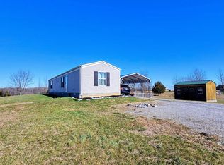 1099 Lakeside Rd, Madisonville, TN 37354