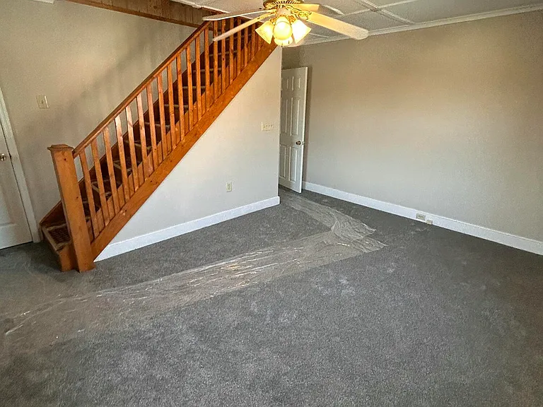 830 Brook St — Photo 18