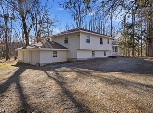 192 Bryans Rd, Washington Twp., NJ 08827