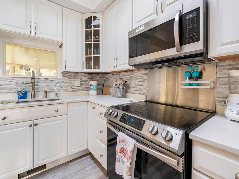 21 Barrett Pond Rd — Photo 8