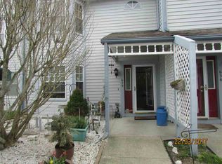 658 E Lake Front Cir, Galloway, NJ 08205
