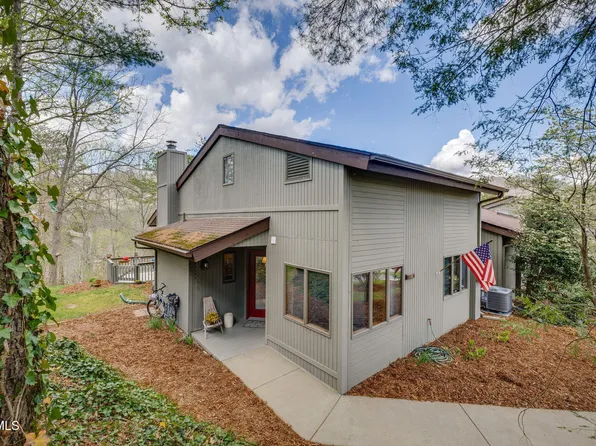 132 Willowbrook Ct, Kingsport, TN 37660