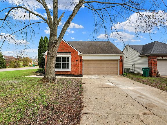 2nd image of 7783 Park North Ct