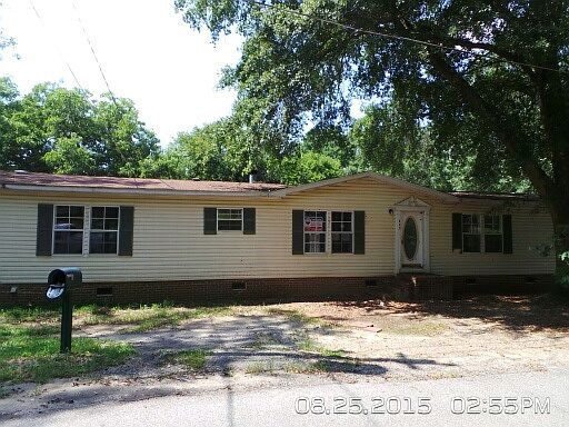 2nd image of 301 Proctor Dr