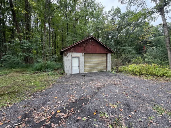 343 Twin County Rd, Morgantown, PA 19543