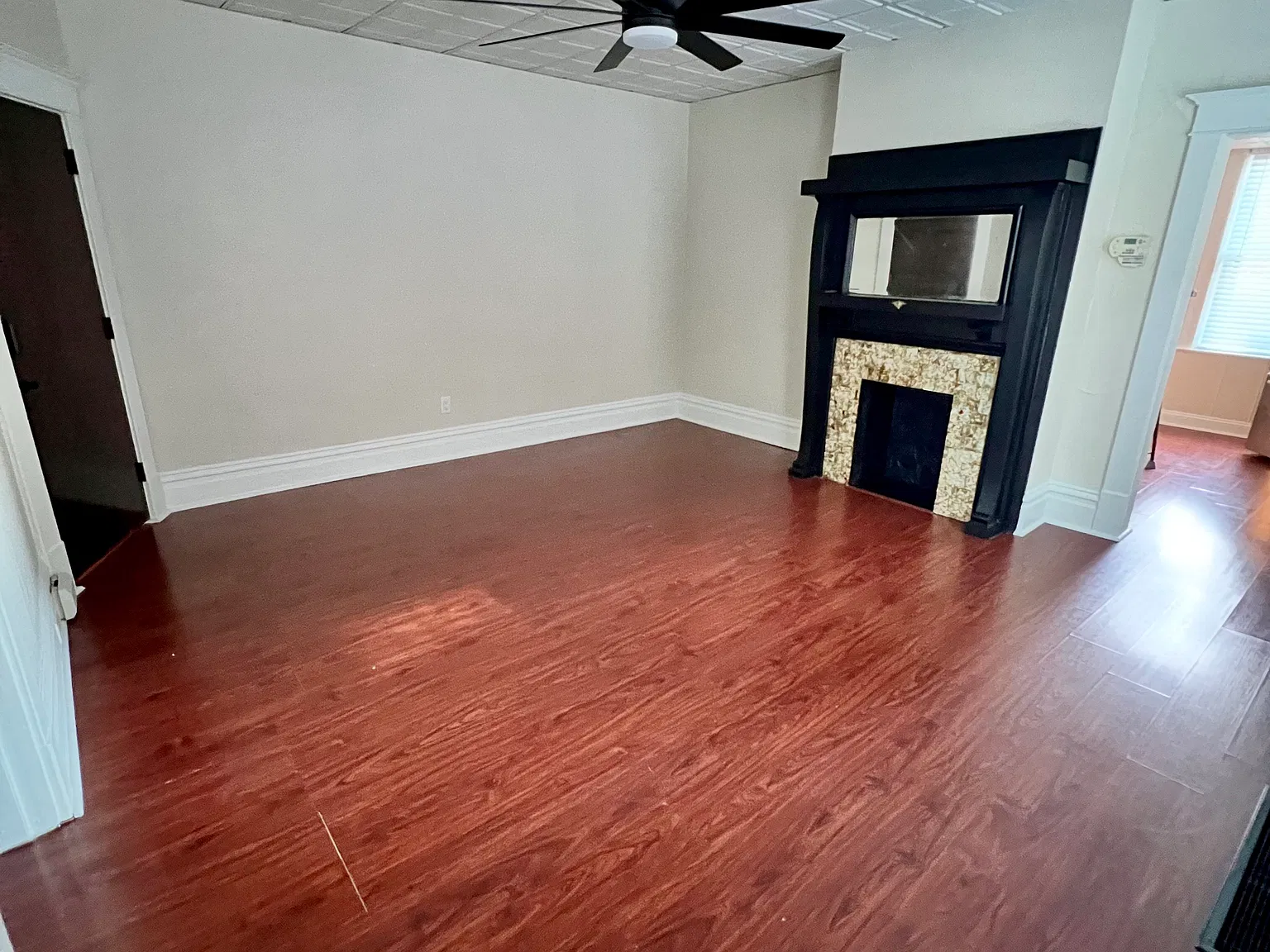 1 bed, 750 sqft, $1,150 — Photo 2