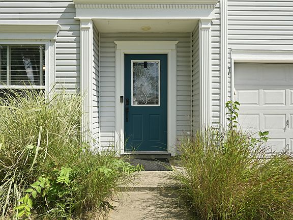 4th image of 6345 Graybrook Cir
