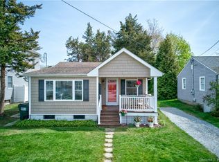 16 Kelsey Rd, Clinton, CT 06413