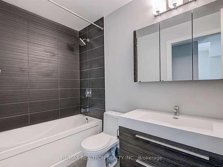 180 Enterprise Blvd #809 — Photo 22