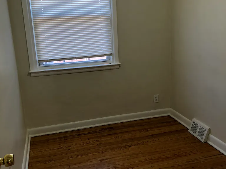 6725 Regent St — Photo 21