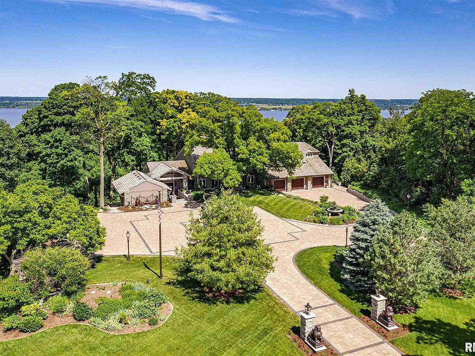7406 N Edgewild Dr, Peoria, IL 61614 Zillow