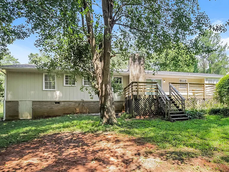 375 N Hickory Ln — Photo 15
