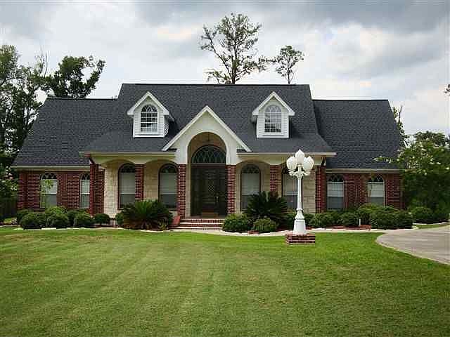1st image of 226 Pinevale Way