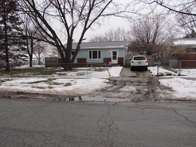 1st image of 1936 Outer Lane Dr