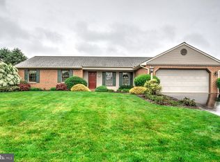 7 Kurtz Dr, Lititz, PA 17543