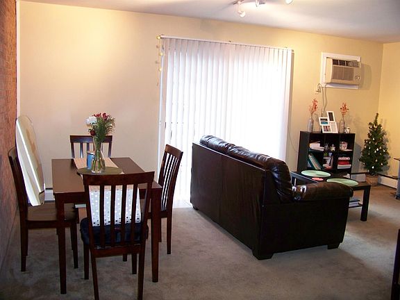 5th image of 3535 Linwood Ave APT 7