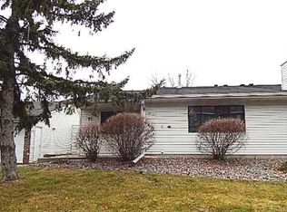 9391 Ranchview Ln N, Maple Grove, MN 55369