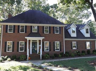 2100 Thorpshire Dr, Raleigh, NC 27615