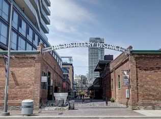 70 Distillery Ln #2704, Toronto, ON M5A0E3