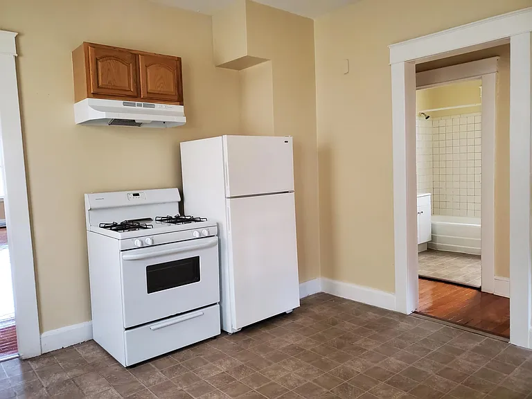 107 Sheffield Ave — Photo 12