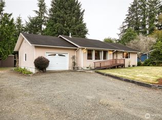 685 Copalis Beach Rd, Copalis Beach, WA 98535