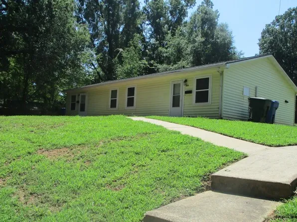321 Oak St, Mooresville, NC 28115