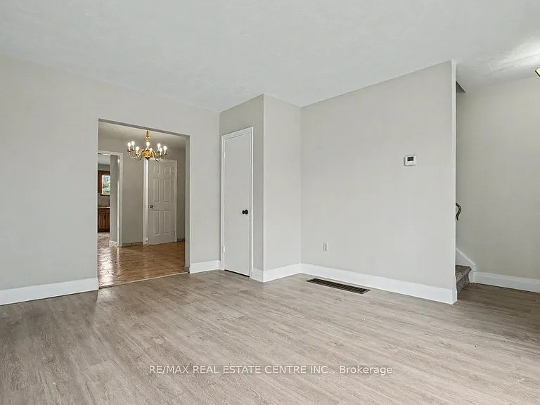 273 Elliott St — Photo 7