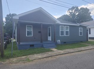 405 Woodlawn Ave, Cramerton, NC 28032