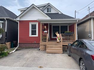 43 Lowell Ave, Saint Catharines, ON L2R2C9