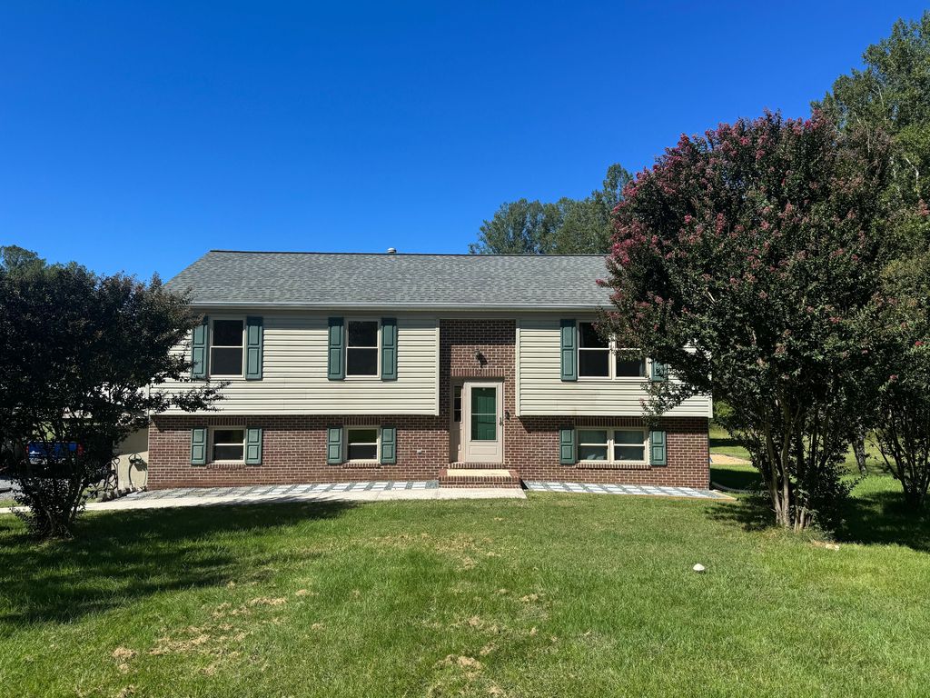 17 Rose Hill Farm Dr - Property Image