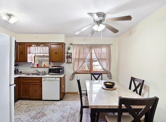 5th image of 4955 N Mango Ave #205