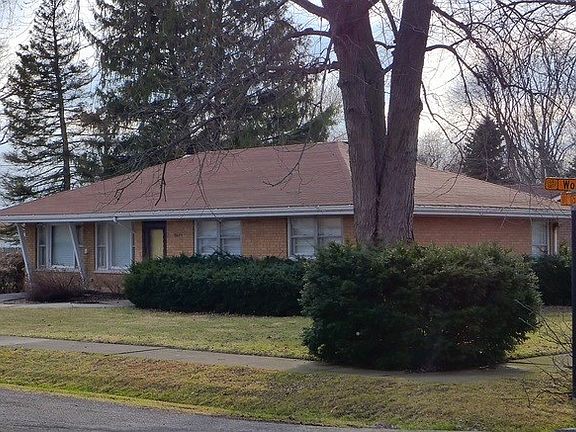 2nd image of 11532 S Worth Ave