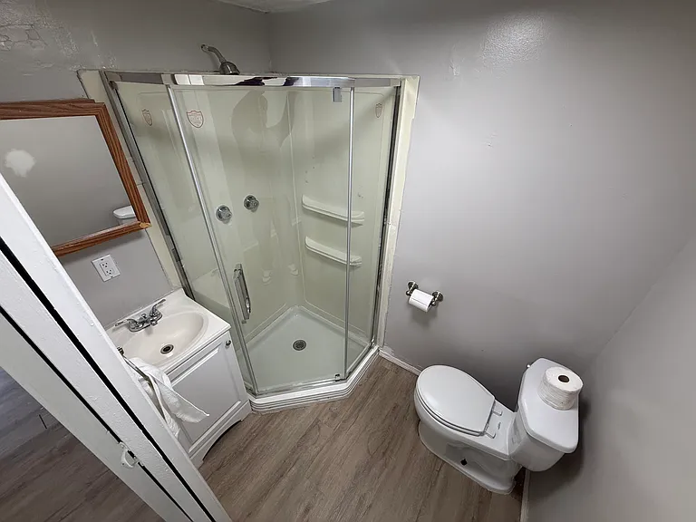 Beautiful Bathroom downstairs