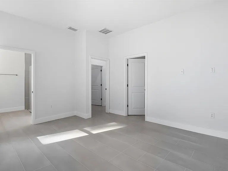 3999 SW Shorewood Dr — Photo 26