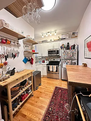 Rented by Douglas Elliman | media 7