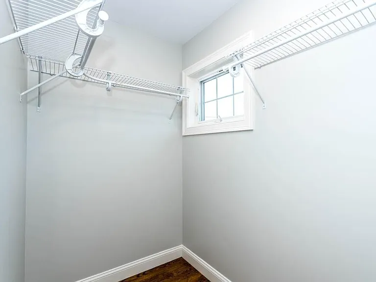 49 Hall St #1 — Photo 8