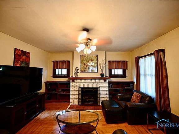 3rd image of 441 S Prospect St