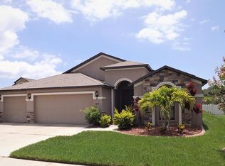 8615 Amen Corner Pl, Palmetto, FL 34221