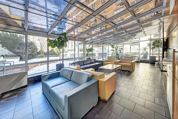 Rented by Halstead Real Estate | media 18