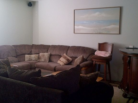 3rd image of 4718 Narrot St