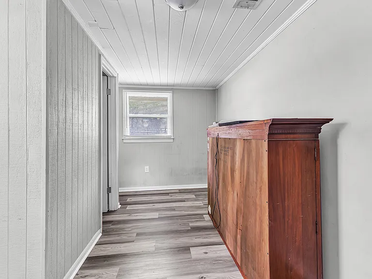 1134 Wright St — Photo 24