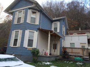 1009 Monaca St, East Liverpool, OH 43920