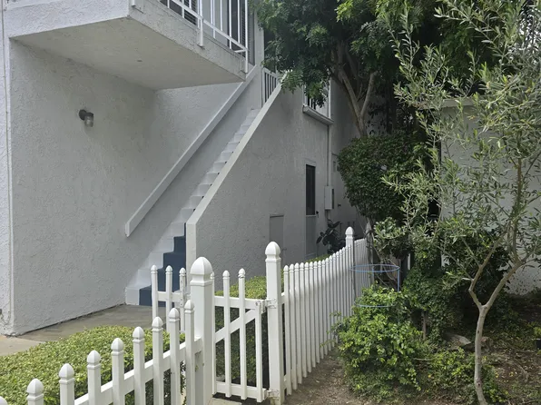 515 Tremont Ave #2, Long Beach, CA 90814