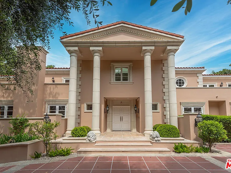 407 Robert Ln — Photo 41