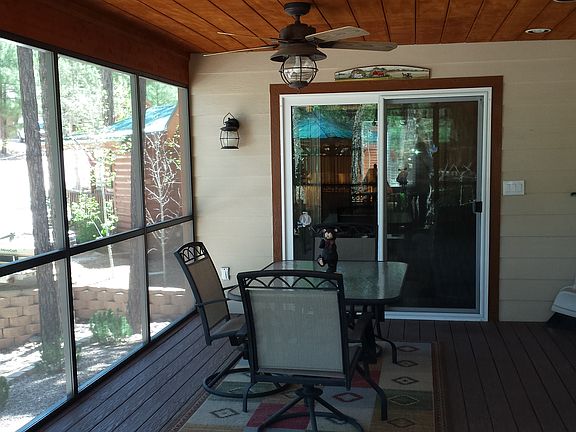 Screened in porch